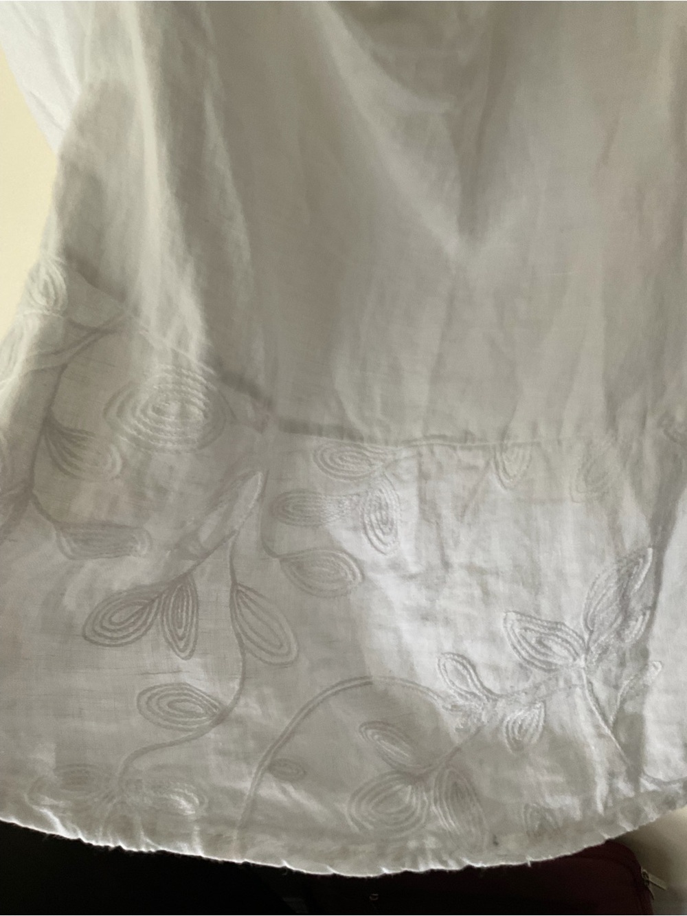 Bella Amore White Linen Scoop Neck Tank - Picture 9 of 12
